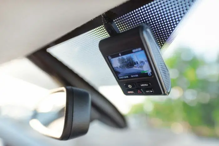 How To Choose The Best Dash Cam For Delivery Boys?